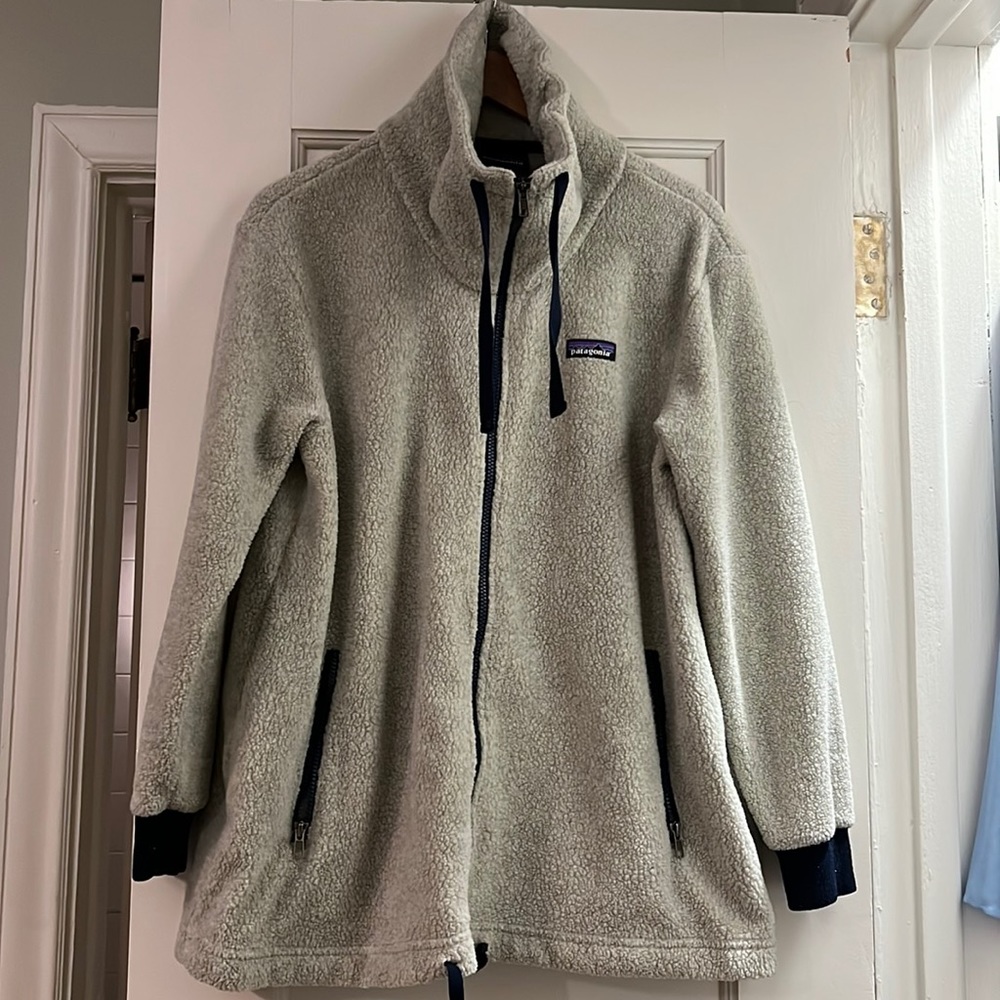 Patagonia relax fit Teddy jacket - small